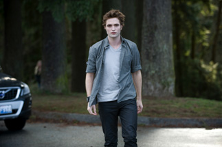 I wish Edward would stalk the heck out of me.