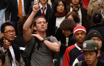 Wait! Don't you know me? I'm Lucas Black! I'm with Bow Wow!